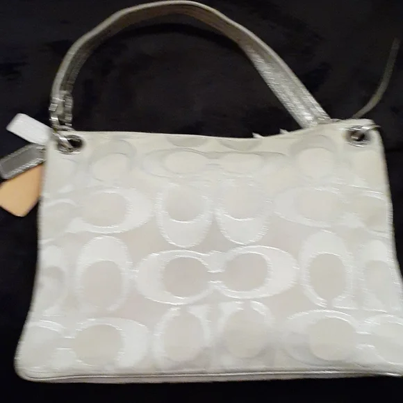 Coach Purse - Picture 4 of 7